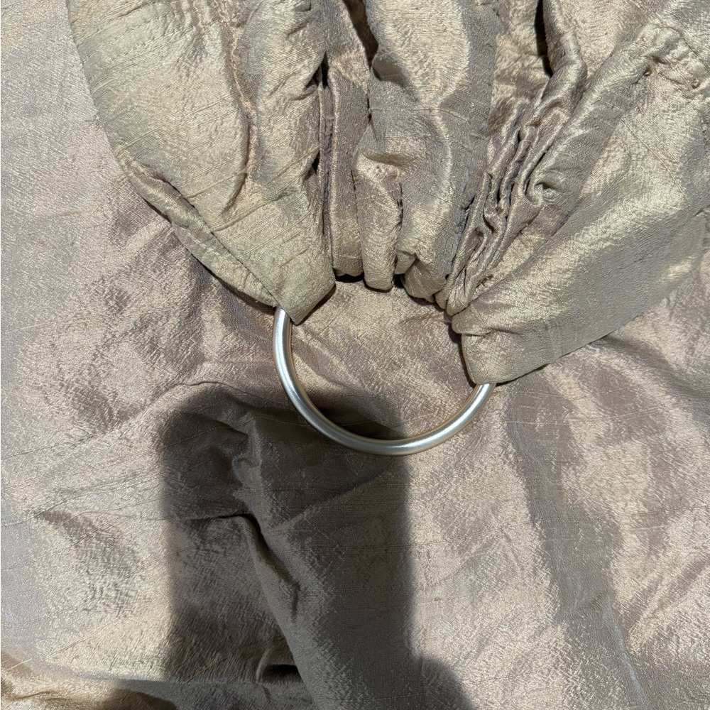 Sakura bloom silk ring sling golden